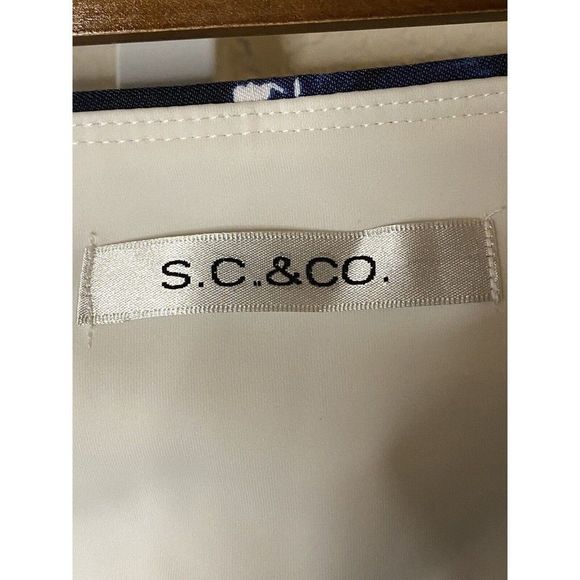 S.C. & Co. Women's Skirted Shorts Tummy Control Medium Blue Floral Pattern‎ - Picture 4 of 7